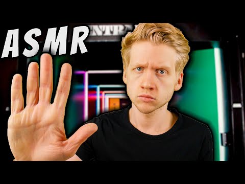 ASMR | Unfreundlicher TÜRSTEHER kontrolliert dich vor dem CLUB!