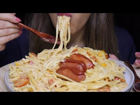 ASMR REALLY CREAMY LINGUINI PASTA SAUSAGE MUKBANG no talking CREMA ASMR #asmr #mukbang #pasta #food
