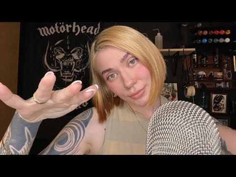 ASMR Suomi - Rentoudu mun kanssa 🥰 (käsiliikkeitä, triggereitä, höpöttelyä)
