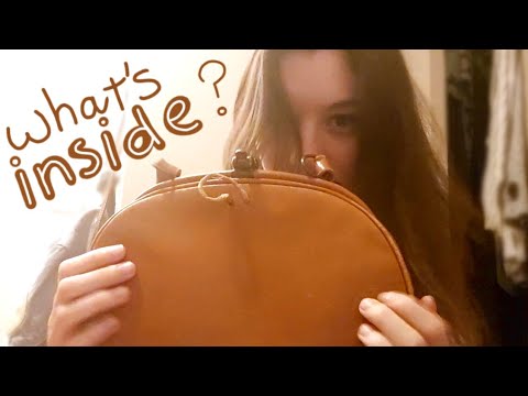 what's in my bag asmr