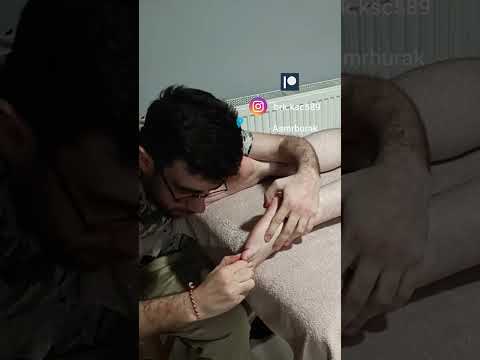 Energy massage to increase circulation in the feet #satisfying #relaxing #asmr #shorts #massage