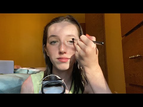 Asmr doing my makeup (THANK U FOR 900 SUBSCRIBERS)🎊