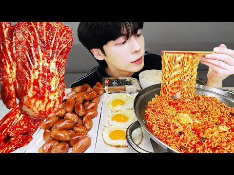 MUKBANG | 직접 만든 김치 레시피 & 김치, 소세지, 계란 라면 먹방 | KIMCHI RECIPE KOREAN HOME FOOD