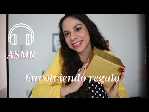 ASMR en Español | Envolviendo un regalo