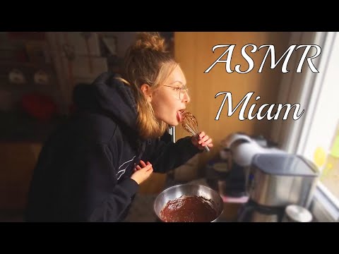 [ASMR FR] Je fais un Gâteau avec Vous (C'est du Grand Art)