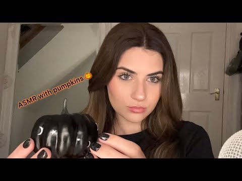 ASMR with halloween pumpkin decor 🎃 (tapping, scratching, whispers, candle lighting)