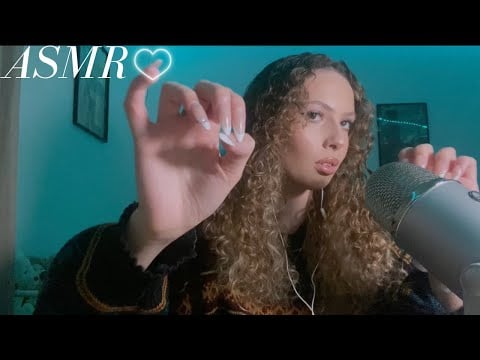 ASMR| Wet Mouth Sounds & Hand Movements 👄💦  (Looped)