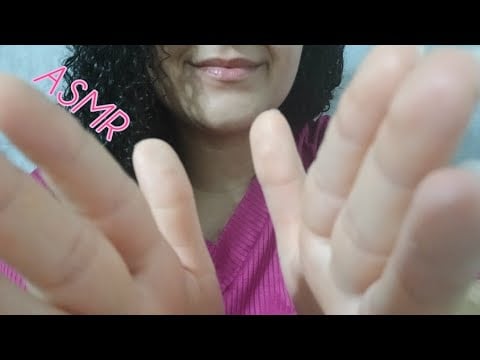 ASMR hand moviments | Sons de mãos secas e com creme + sons de boca 👄🤲🏻💦