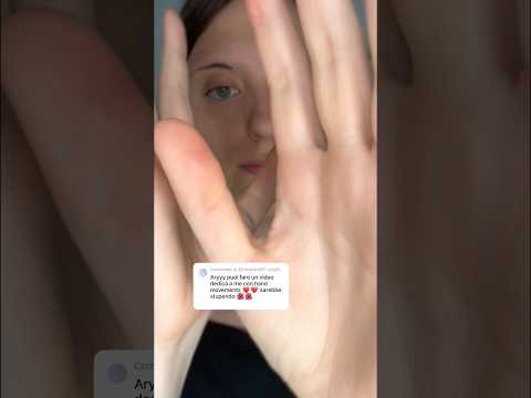 Video dedica HAND MOVEMENTS ASMR 🤍 #asmr #asmrita #handmovementsasmr #shorts #asmrcommunity