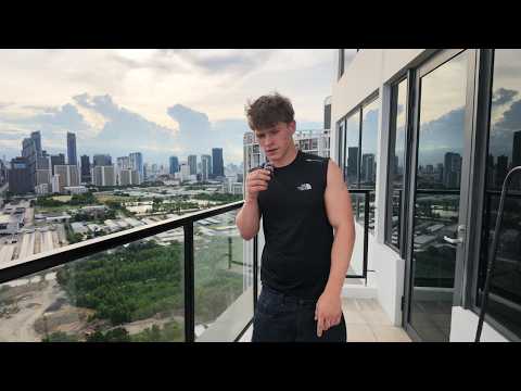 What $20 Gets You in Bangkok 🇹🇭 | ASMR Hotel Room Tour