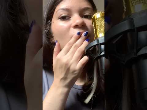 Spit paaing 😴 vai um banho? #asmr #relax #tapping
