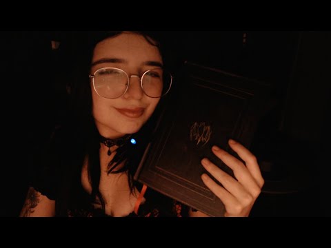 ASMR - Lendo Drácula para você DORMIR