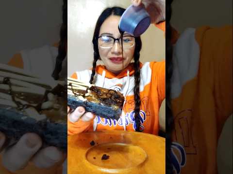 EATING VIRAL BROWNIES#viral #mukbang #eatingshow #shortsfeed #food #asmr #viral #everyone