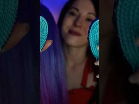 Da quanto tempo non ti rilassi così? #hairbrushingasmr #hairbrushing #asmr #asmrita #asmrbrush
