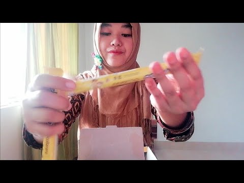 [ASMR] random tapping on carton boxes (food items)