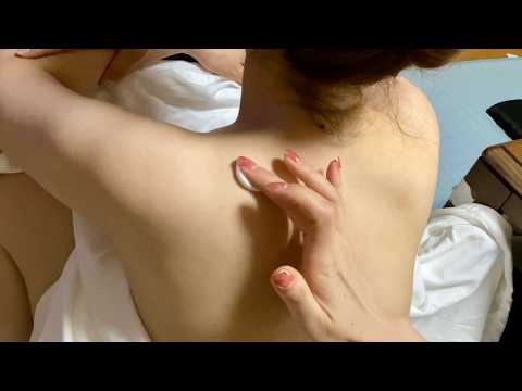 ASMR Relaxing Back Scratching, Gentle Stroking & Shoulder Massage with Cream ( No Talking )