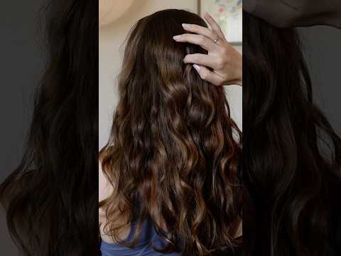 Playing with Madi’s beautiful hair 🌀😴 #asmr #asmrsounds #asmrhair