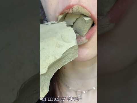 DUSTY CLAY