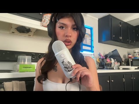 fumando en ASMR| smoking in ASMR 