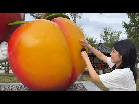 ASMR IN GRANDPA’S HOUSE 👵👴 triggers (tapping, scratching)🍬🕶️