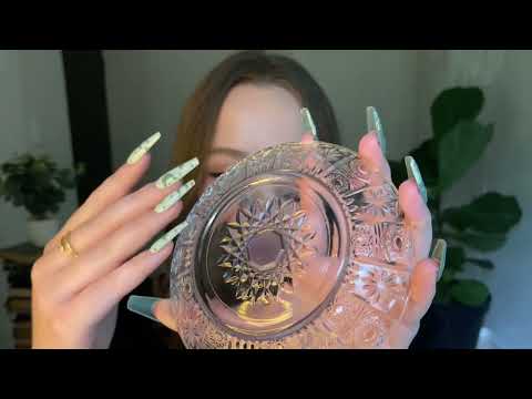 *one minute asmr* textured glass scratching