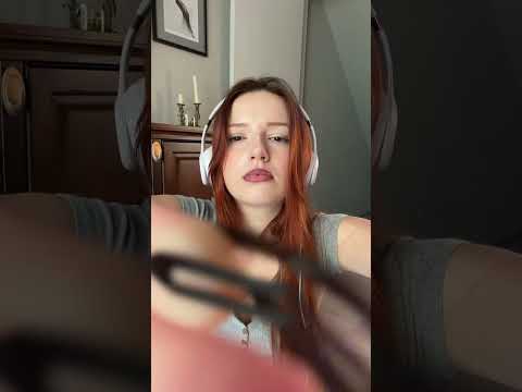 c’mere 🖇️👐 #asmr #facetouching #facetapping