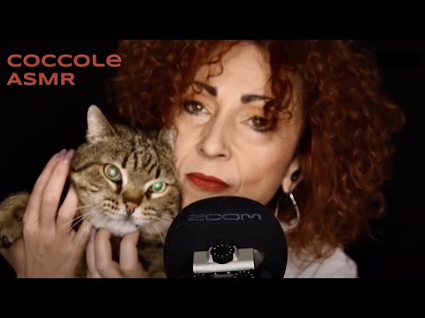 ASMR ITA 🥰 COCCOLE in WHISPERING + FLUFFY BRUSHING