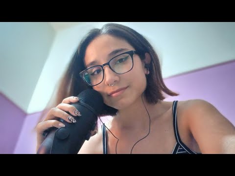 ASMR en español suavecito e improvisado (mouth sounds, visuales, inaudible, mic scratching)