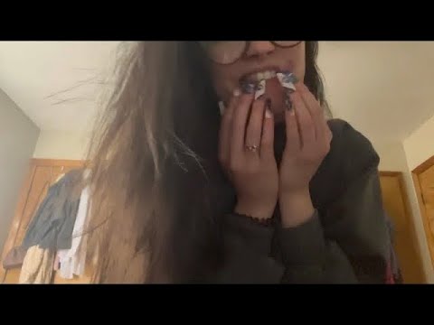 asmr teeth tapping with LONG nails 💅🏼