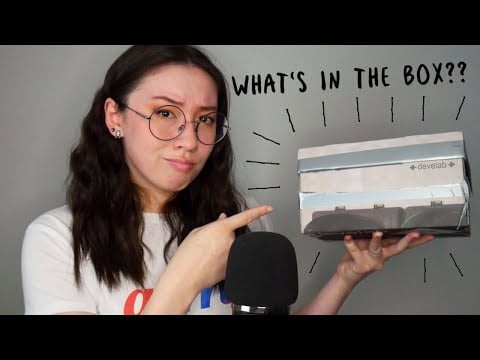 ASMR | Unboxing a gift from an ASMRtist! 🎁 Dutch goodies from @MissVindicat ASMR 🇳🇱
