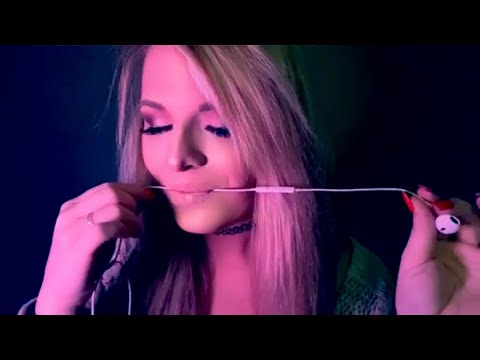 [ASMR] Mic Nibbling - Up Close Mouth Sounds {LoFi}