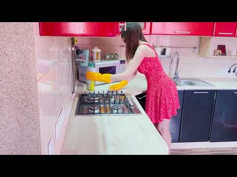Thorough cleaning of the kitchen countertop. Clean with me