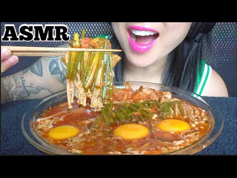 ASMR SPICY ENOKI MUSHROOM SOUP + KIMCHI + RAW EGGS (EATING SOUNDS) NO TALKING | SAS-ASMR
