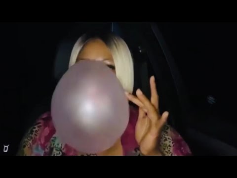 ASMR Bubble Gum | ASMR Blowing Big Bubbles + asmr tingles Gum Chewing Sounds