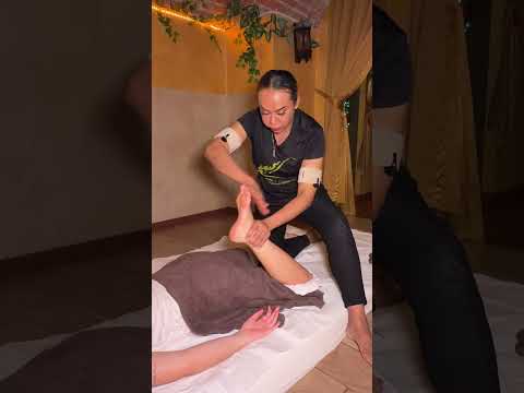 ASMR: She was so good! 75$ Traditional Thai Massage in Milan