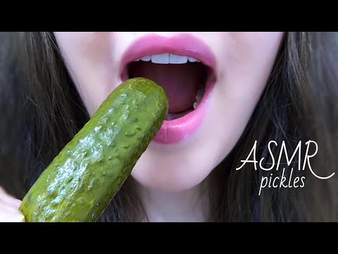 ASMR Pickles 🥒 EXTREMELY CRUNCHY & INSANELY JUICY! ~ Eating Sounds