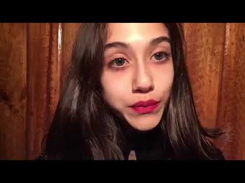 ASMR (español) roleplay tu amiga te cepilla el cabello