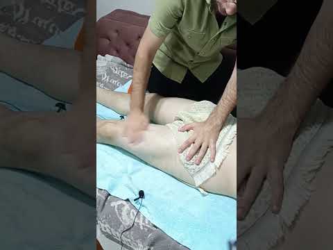 VERY RELAXING FRONT LEG TURKISH MASSAGE #satisfying #relaxing #asmr #shorts #massage