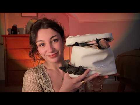 ASMR doing your autumn makeup 🍂☕ personal attention, whispered, rummaging sounds, fast