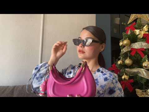 ASMR express: que hay en mi bolsa? (Soft spoken)