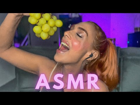 ASMR COMENDO UVAS COM BEIJINHO (mukbang)