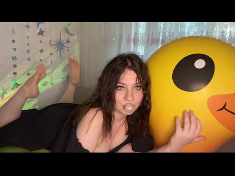 ASMR | Gum Chewing And  Popping Bubbles on a Inflatable Duck | Bubblegum Snapping❤️