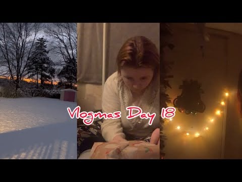 Vlogmas Day 18 - Christmas Wrapping, Q&A, and last minute decs
