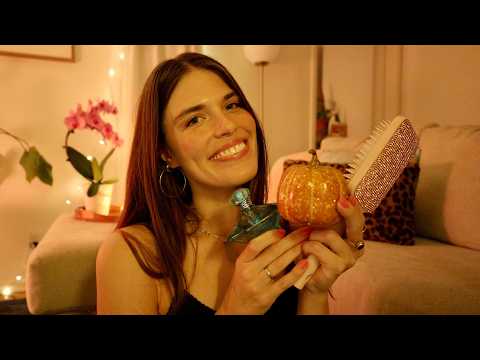 ASMR triggers that I like to watch ✨🎃 tapping, personal attention, hair sounds, whispering