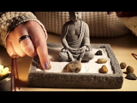 Binaural ASMR/Whisper. Zen Garden (Scraping, Crinkling, Clicking, Tapping)