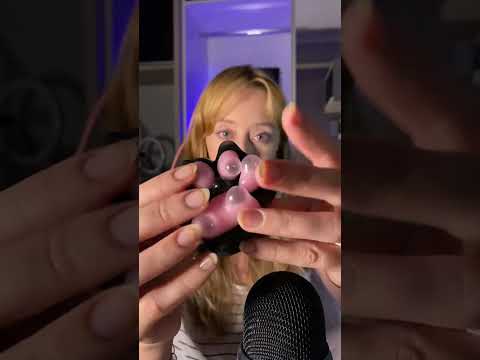 Relaxe com esse som hipnotizante 💫👂🏼 #asmr #asmrshorts #shorts #viralasmr #satisfying