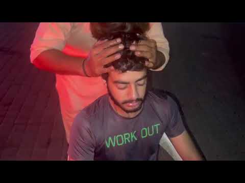 Amazing head massage and neck cracking by fastest local Street barber on road side👌😴