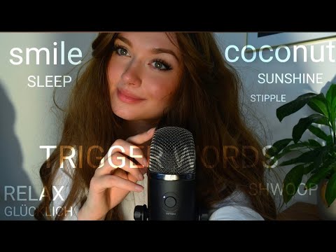 ✨️ASMR✨️ Trigger Words - Tapping - Handmovements