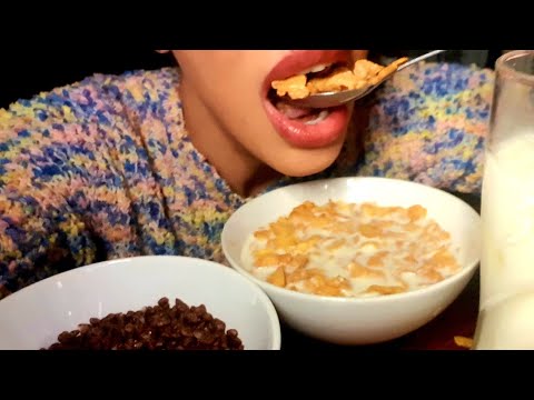 ASMR eating cereal