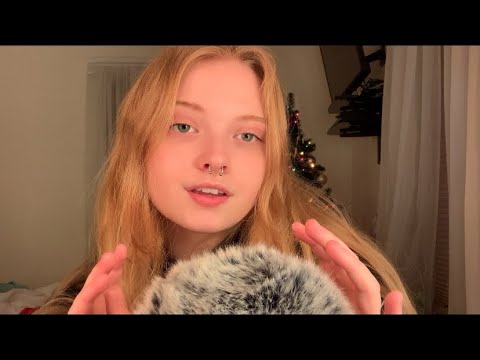 ASMR ~ CHRISTMAS TRIGGER WORDS ~ HAND MOVEMENTS  🎄❤️